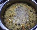 A picture of step 5 of Palak Khichdi.