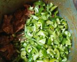 A picture of step 6 of Mutton With Capsicum and Cabbage.