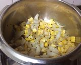 A picture of step 2 of Sweet corn and Spinach pulao.