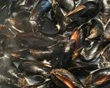 Zuppa di Cozze e ceci mussel and chickpea soup recipe step 1 photo