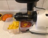Foto del paso 3 de la receta: Exprimido de frutas y verduras