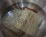 Foto langkah ke 1 dari resep Bihun Kuah Pedas.