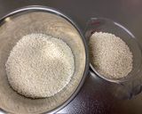 A picture of step 1 of Crab Rice Dumpling.