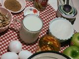 کیک سیب گردو با عطر دارچین