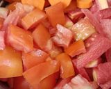 A picture of step 2 of Tomato carrot soup.