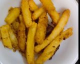 A picture of step 4 of McCain French fries at home.