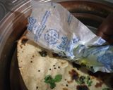 গার্লিক নান (Garlic naan recipe in Bengali) রেসিপির ধাপ 7 ছবি