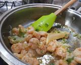 Foto del paso 3 de la receta: Camarones a la ajillo