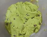 Foto langkah ke 3 dari resep Recook Matcha Cookies resep Angken Keenan.