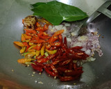 Foto langkah ke 4 dari resep Pare Belut Masak Santan Nyemek.