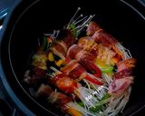 Hình bước làm 4 của món Thịt bò ba chỉ Mỹ cuộn rau củ nướng nồi chiên ko dầu