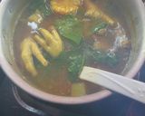 Foto langkah ke 7 dari resep Sayur asem bumbu kuning ceker.