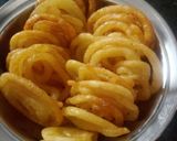 A picture of step 5 of Jalebi.