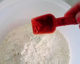 A picture of step 1 of Baingan ke pakore.
