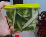Hình bước làm 2 của món Dưa leo trộn cay