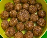 आलेपाक मिनी लाडू (Aalepak Mini Ladoo Recipe In Marathi) रेसिपी स्टेप 5 फोटो 