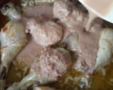 Foto del paso 4 de la receta: Muslos de pollo en cazuela de barro. Con salsa de paté