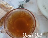 A picture of step 3 of Calendula Tea.