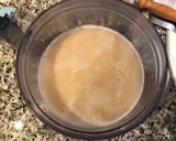 Foto del paso 3 de la receta: Rape en salsa verde de espárragos con almejas