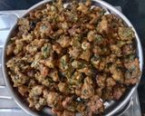 A picture of step 4 of Palak pakora.