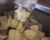 Foto del paso 5 de la receta: Guisado de cordero 🐑 con verduras y ciruelas