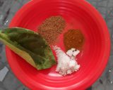 Foto langkah ke 1 dari resep Ayam ungkep bumbu kuning.