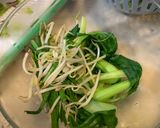 Hình bước làm 3 của món Mì Bò Viên