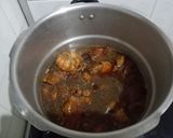 Foto langkah ke 1 dari resep Kaki Babi Kecap (Tidak Halal).