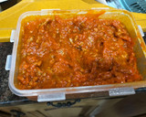 Foto del paso 1 de la receta: Tallarines a la boloñesa con huevo duro y flor de tomate cherry