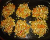 Foto langkah ke 2 dari resep Bakwan Sayur Tanpa Tepung Tanpa Minyak LowCarb.