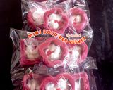 Foto langkah ke 9 dari resep Mini Bolu Red Velvet.