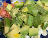 Foto del paso 2 de la receta: Aguacates rellenos