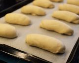Foto langkah ke 5 dari resep Roti Abon praktis anti gagal.