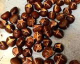 A picture of step 3 of Baked chestnuts.