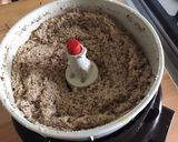 Une image de l'étape 1 de Crumble aux cerises noisettes pomme et miel.