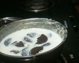 A picture of step 2 of Oreo Biscuit Ice  Cream.