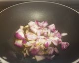 Foto del paso 1 de la receta Pollo y guisantes con aires de trufa
