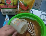 Foto langkah ke 5 dari resep Bolu kukus gula merah santan.
