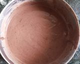 A picture of step 2 of Mini choco lava cake.