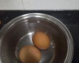 Foto del paso 1 de la receta: Pollo en pepitoria