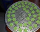 Foto langkah ke 3 dari resep Sagon kering pandan (pakai wajan, takaran sendok).