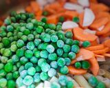 🌲 Téli zöldségleves- zöldbabbal, borsóval ❄️ recept fázis 3 fotója