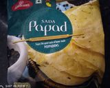 A picture of step 1 of Papad raita.