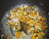 A picture of step 3 of Leftover rice/ shazwan frid rice.