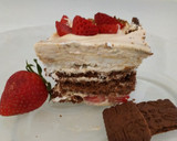 Foto del paso 8 de la receta: Tarta de chocolinas con chantillí, dulce de leche y frutilla