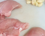 Foto del paso 1 de la receta: Pechuga pollo al ajillo