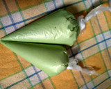 Foto langkah ke 4 dari resep Sarang laba-laba Pandan Tepung Beras.