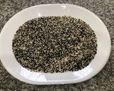Foto del paso 2 de la receta: Atún en Costra de Ajonjolí