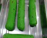 Foto langkah ke 3 dari resep Kerupuk Nasi Hijau.
