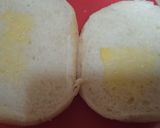 A picture of step 2 of Zinger burger.